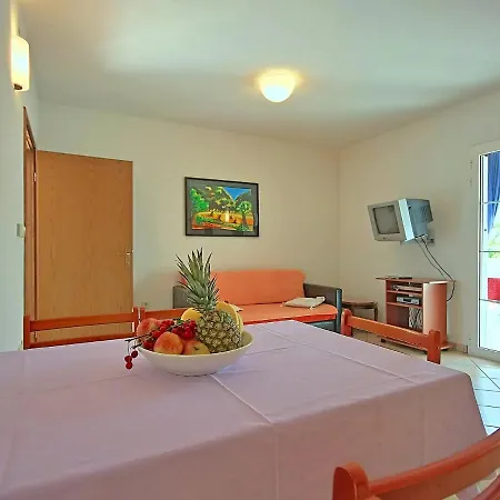 Nino-1 Apartment *